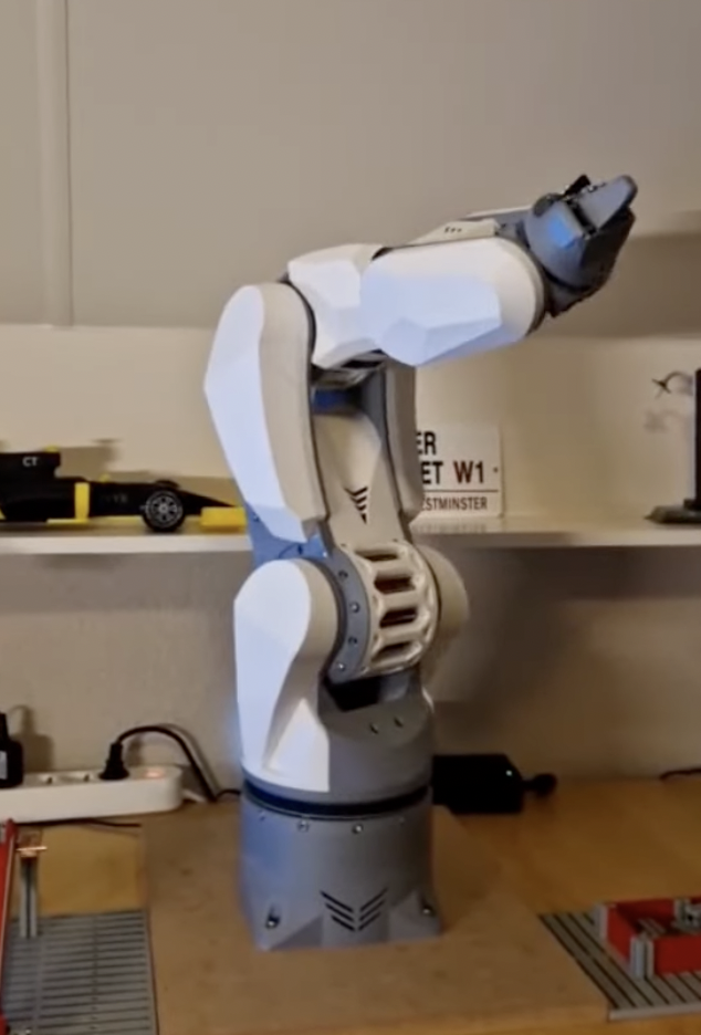 Arctos Robotic Arm